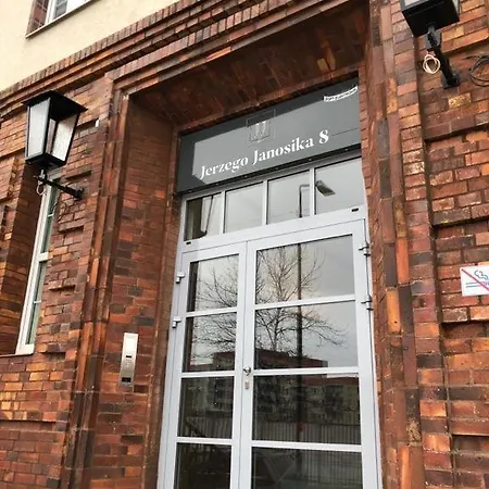 200 No.1 Ogrod, Parking W Centrum Stettin